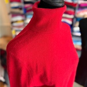 Neiman Marcus Vibrant Red Cashmere Turtleneck Sweater, S